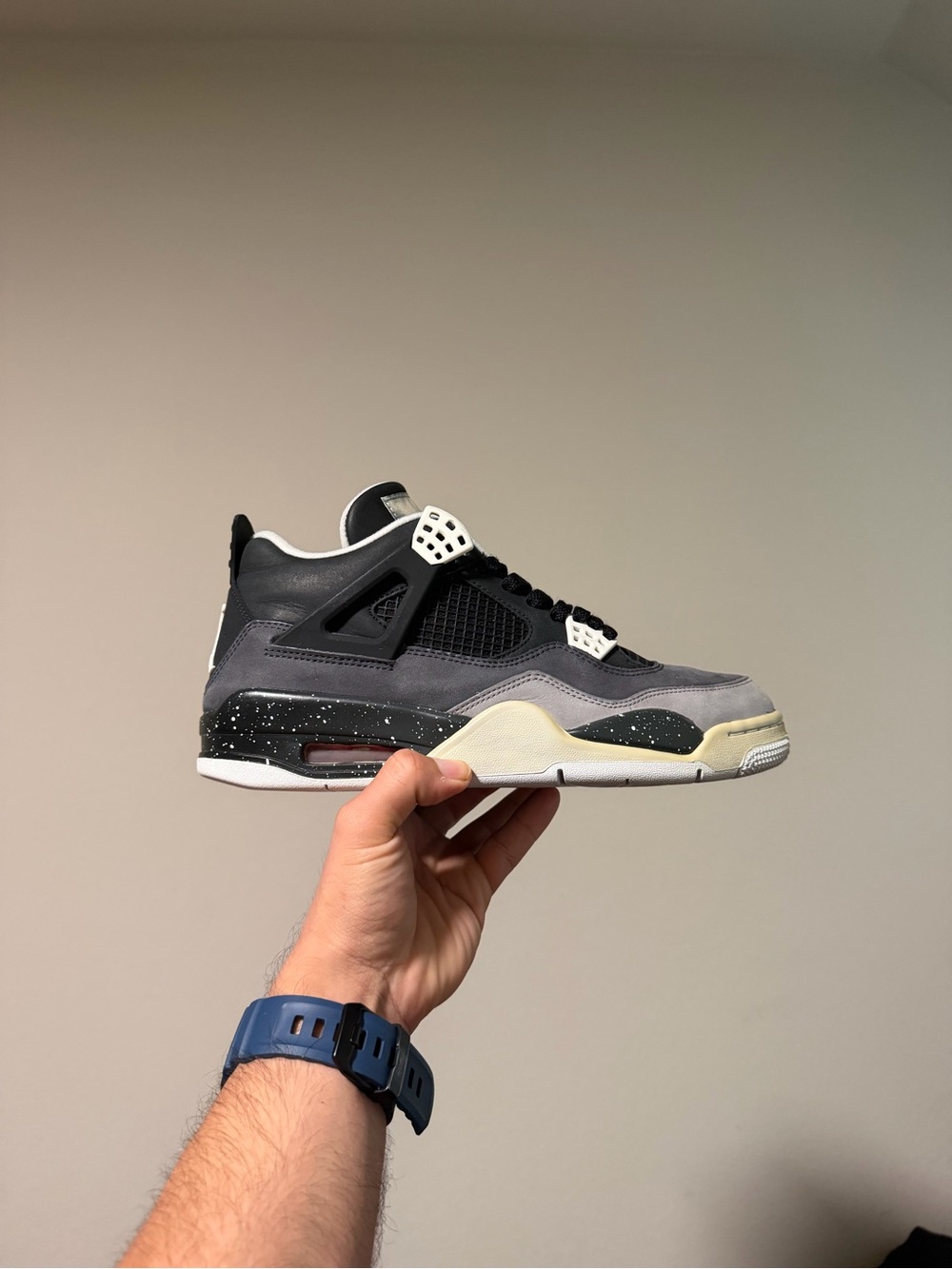 Jordan 4 Retro ‘Fear’ 2013 Mid Top Nubuck 626969-030